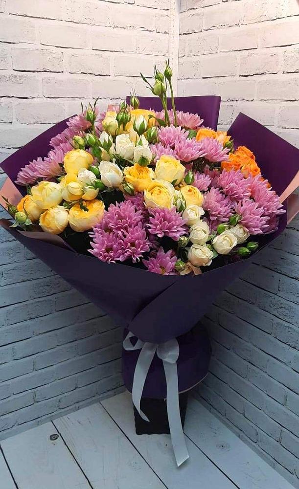 Букет цветов из: Хризантемы и Розы в Борисоглебске