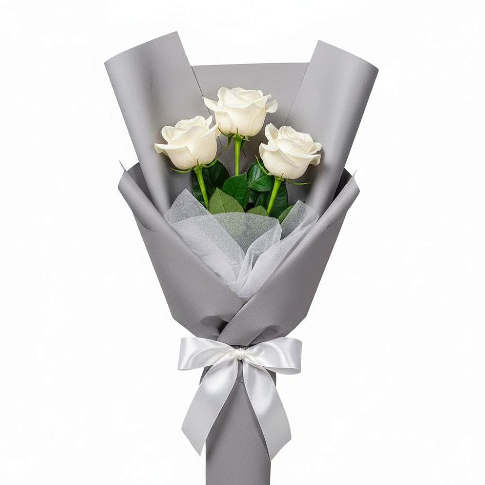 Букет 3 белые розы в Борисоглебске