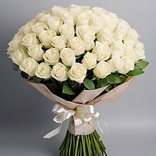 Букет 101 беля роза Белоснежка в Борисоглебске