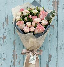 Букет цветов из:  Розы в Борисоглебске