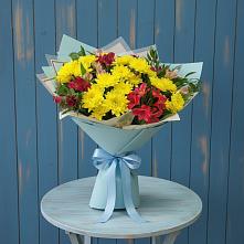 Букет цветов из:  Альстромерии и Хризантемы в Борисоглебске