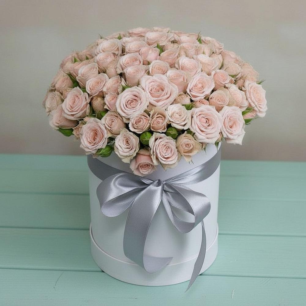 Цветочная композиция из Розы в шляпной коробке в Борисоглебске